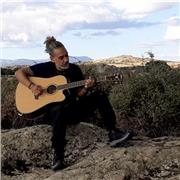 Profesor con calidad de enseñanza , a todos los niveles y edades. Presencial o Online